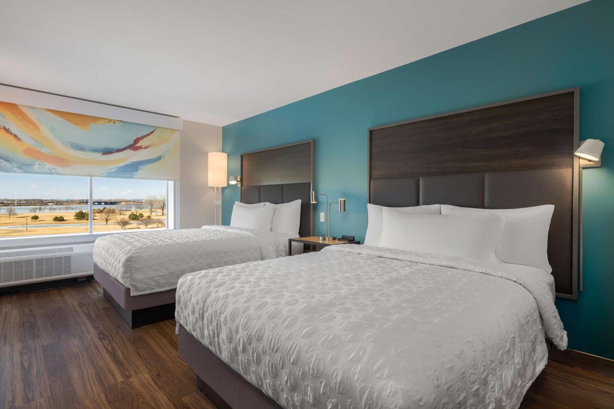 Tru By Hilton Oshkosh Hotel Eksteriør billede